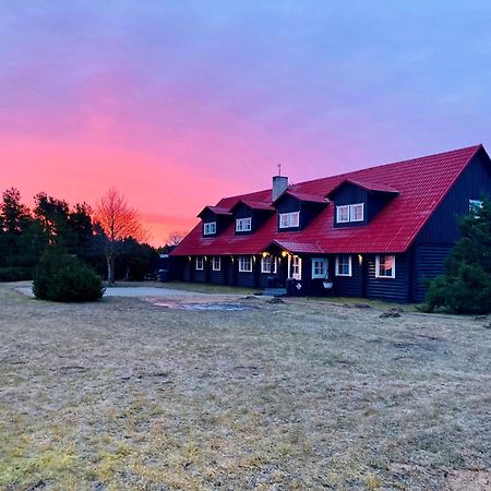 Готель Kliff Butiik Majutus & Restoran Panga Екстер'єр фото